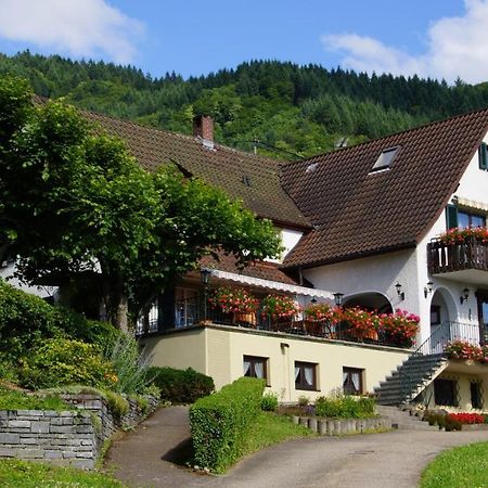 Landgasthof Gruener Baum Баденвайлер Екстер'єр фото